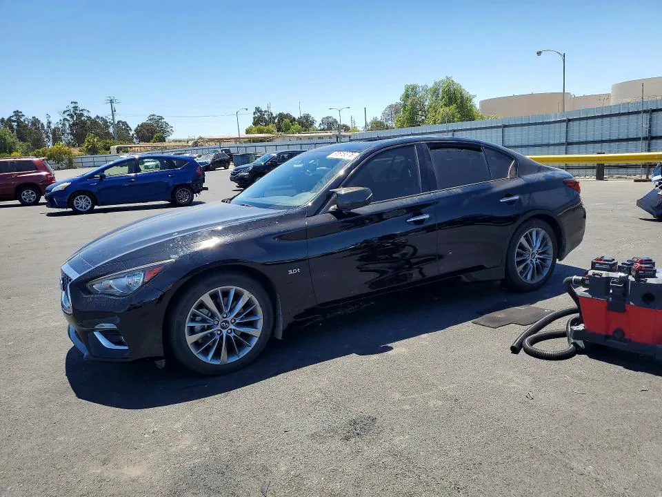 2018 Infiniti Q50 VIN JN1EV7AP9JM590546 фото 1