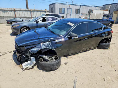 JN1EV7AP2JM350531 — 2018 Infiniti Q50, Передняя часть (Front End), фото до ремонта