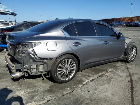 JN1EV7AP7JM363825 — 2018 Infiniti Q50, фото 3 с аукциона Copart 30.09.2026, Вандализм