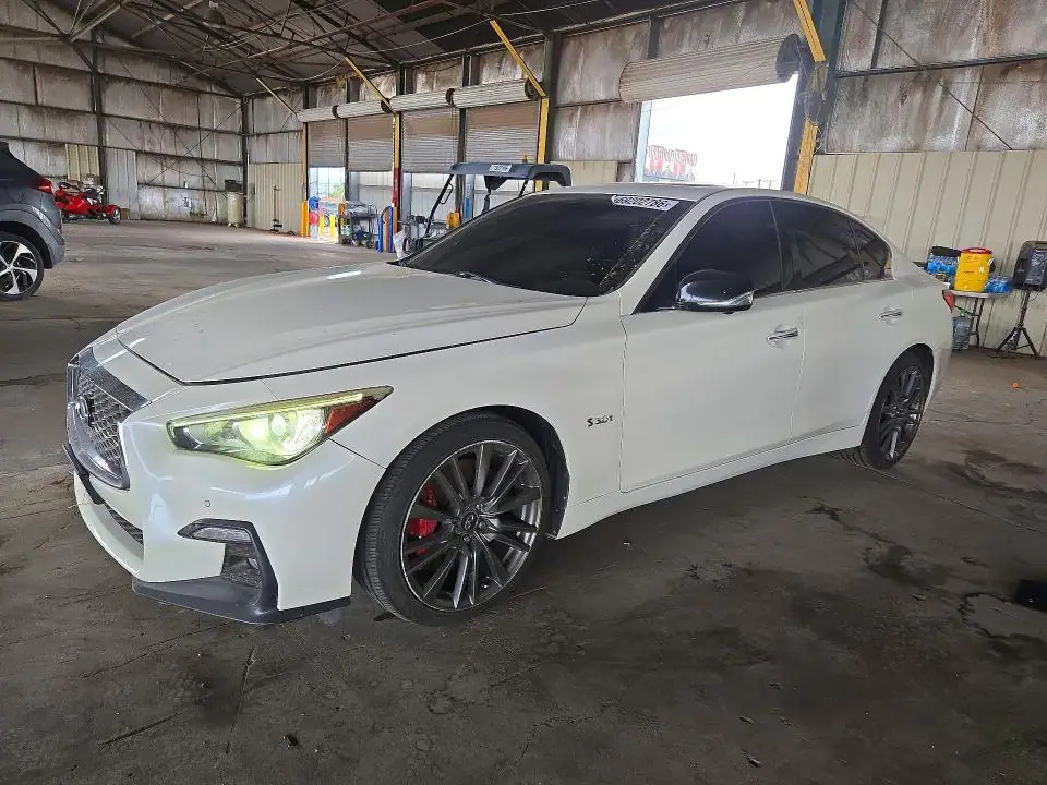 JN1FV7AR5JM480051 Infiniti Q50 2018 — повреждение Мелкие вмятины и царапины, фото до ремонта