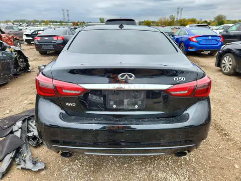 JN1EV7AR0JM435885 — 2018 Infiniti Q50, Передняя часть, фото до ремонта