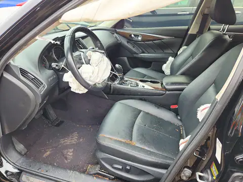 JN1EV7AR0JM435885 — 2018 Infiniti Q50, фото 7 с аукциона Copart, Передняя часть