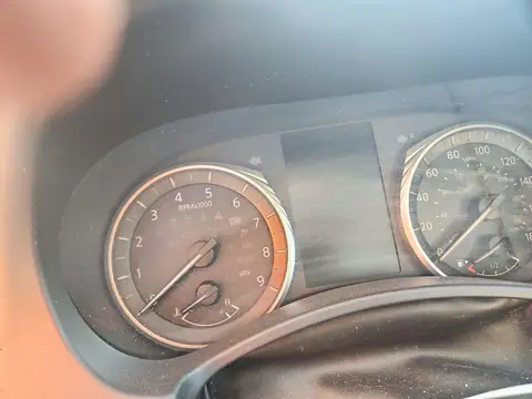 JN1EV7BR2NM340572 — 2022 Infiniti Q50, фото 9 с аукциона Copart, Сторона