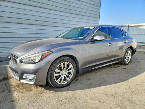 JN1BY1AP2KM505653 — 2019 Infiniti Q70, Задняя часть (Rear End), фото до ремонта