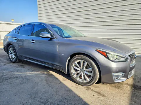 2019 Infiniti Q70 VIN JN1BY1AP2KM505653 фото 4