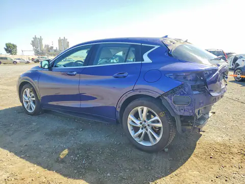 2018 Infiniti QX30 VIN SJKCH5CP3JA045065 фото 2