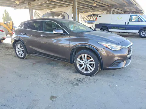 2018 Infiniti QX30 VIN SJKCH5CP8JA048589 фото 4