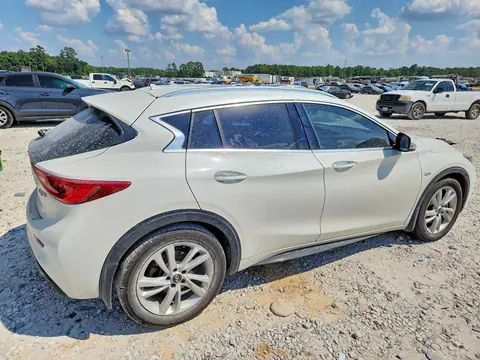 2018 INFINITI QX30 VIN SJKCH5CP9JA004942 фото 3