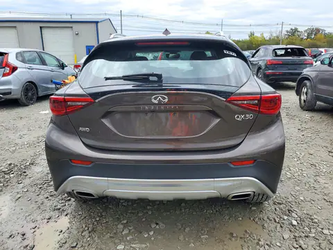 SJKCH5CR5JA048373 — 2018 Infiniti QX30, фото 6 с аукциона Copart, Подтопление