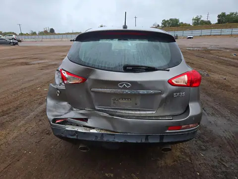 JN1AJ0HR6AM754361 — 2010 Infiniti QX50, Задняя часть, фото до ремонта
