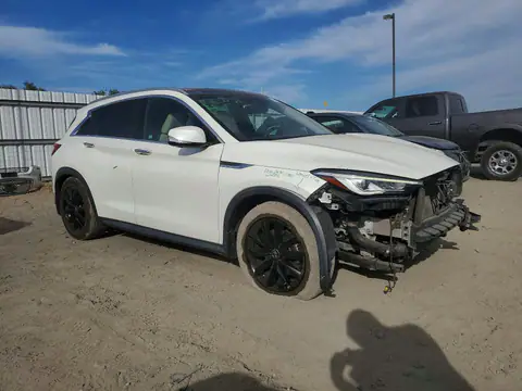 3PCAJ5M36KF112731 — 2019 Infiniti QX50, фото 4 с аукциона Copart 13.10.2026, Передняя часть