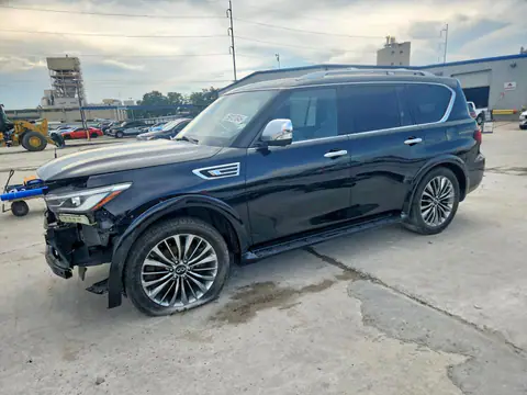 JN8AZ2BFXM9717096 — 2021 Infiniti QX80, Передняя часть, фото до ремонта