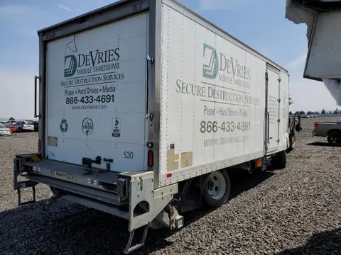 2024 ISUZU NRR VIN JALE5W168R7305763 фото 3
