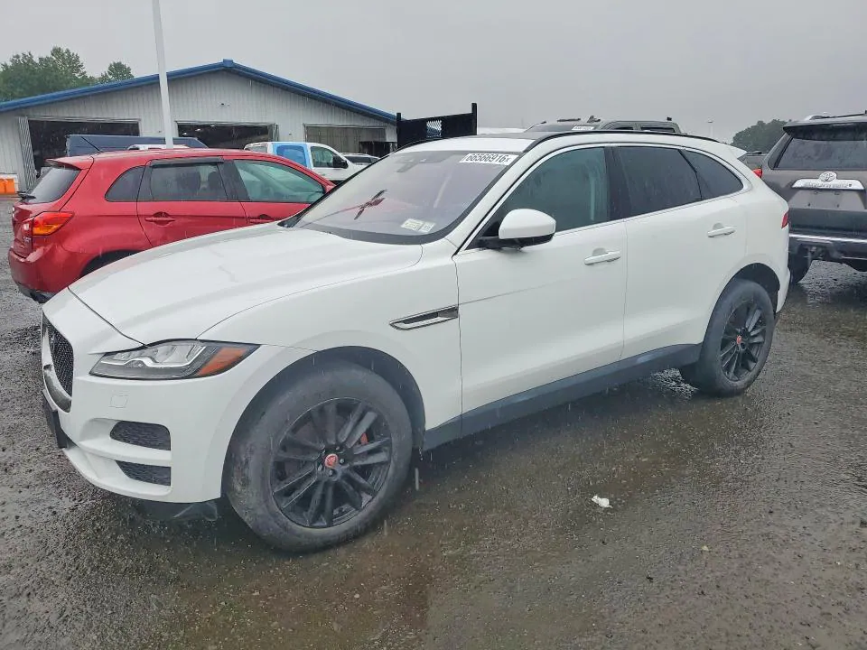 2018 Jaguar F-Pace VIN SADCK2FX8JA272903 фото 1