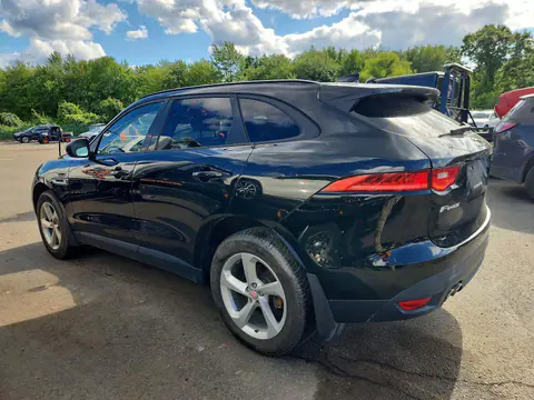 2018 Jaguar F-Pace VIN SADCJ2FNXJA294208 фото 2