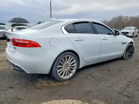 2018 Jaguar Xe Portfol VIN SAJAN4EV3JCP17768 фото 3