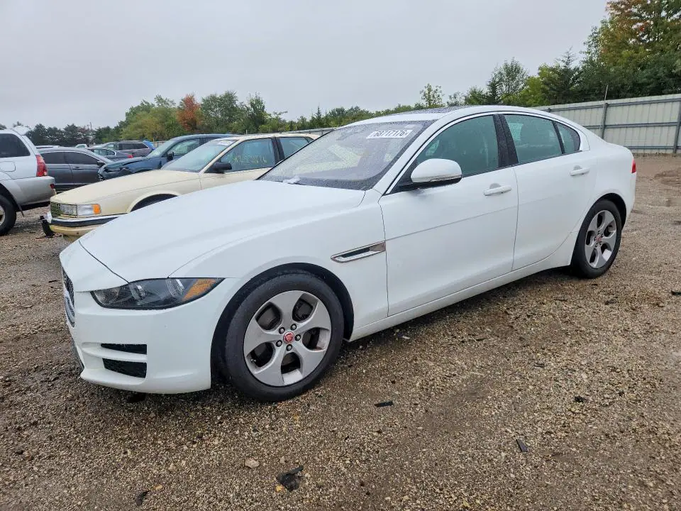 SAJAR4FX3JCP34333 Jaguar XE 2018 — повреждение Мелкие вмятины и царапины, фото до ремонта