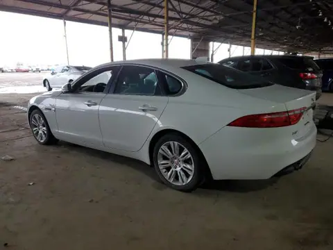 2017 JAGUAR XF PREMIUM VIN SAJBD4BVXHCY35581 фото 2