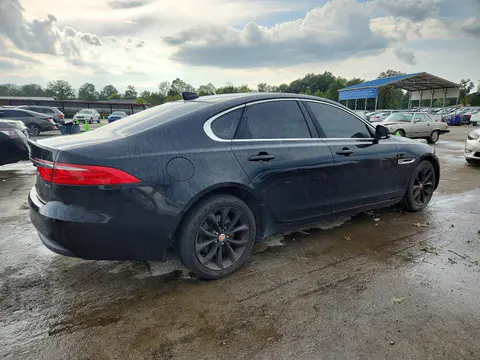 2017 JAGUAR XF VIN SAJBD4BN8HCY32324 фото 3