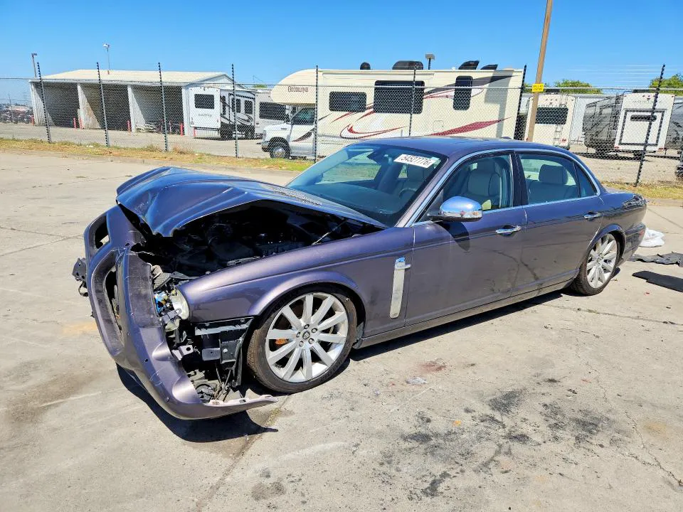 2008 JAGUAR XJ VIN SAJWA82B08SH20620 фото 1