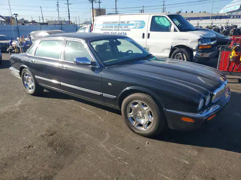 2001 JAGUAR XJR VIN SAJDA24C41LF31902 фото 4