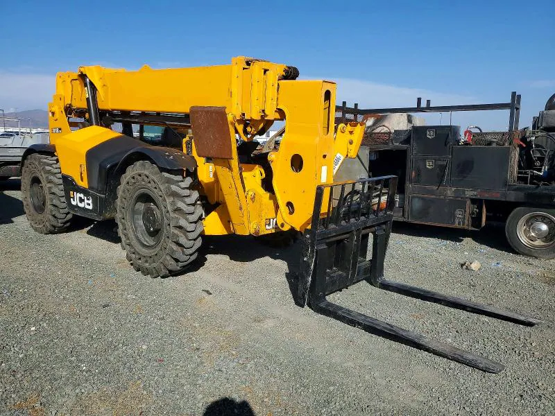 2021 JCB AGRICULTURE AND FARM EQUIPMENT VIN JCB5CH2GLM3059038 фото 1