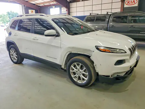 2014 Jeep Cherokee VIN 1C4PJLCB8EW149237 фото 4