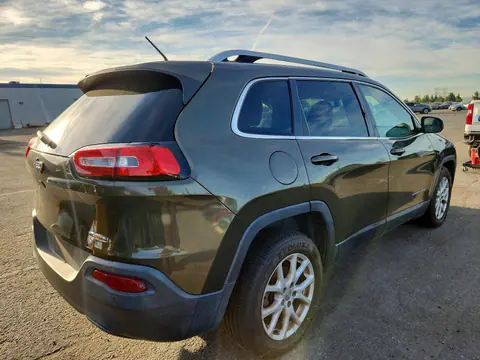 2014 Jeep Cherokee VIN 1C4PJLCB7EW202767 фото 3