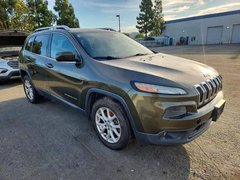 2014 Jeep Cherokee VIN 1C4PJLCB7EW202767 фото 4