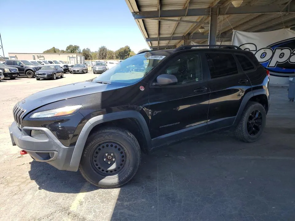 2015 Jeep Cherokee VIN 1C4PJMBS7FW770039 фото 1