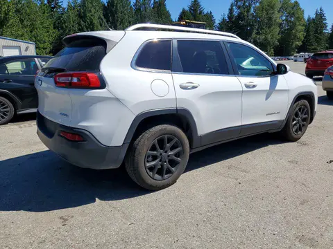 2015 Jeep Cherokee VIN 1C4PJLCB6FW607715 фото 3