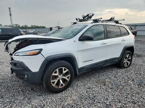 1C4PJMBS8FW511592 — 2015 Jeep Cherokee, Передняя часть (Front End), фото до ремонта