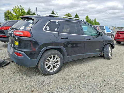 1C4PJLCB2FW741816 — 2015 Jeep Cherokee, фото 3 с аукциона Copart 13.10.2026, Передняя часть