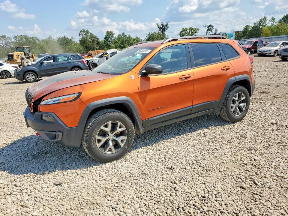 2015 Jeep Cherokee VIN 1C4PJMBS8FW779588 фото 1