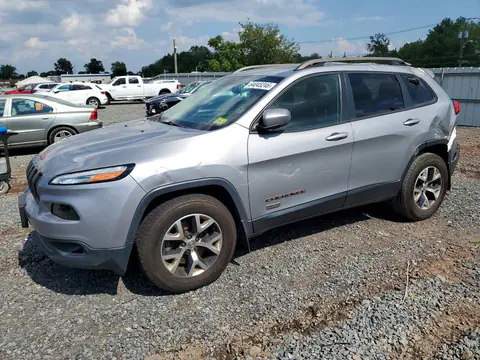 1C4PJMCBXGW269517 — 2016 Jeep Cherokee, Задняя часть (Rear End), фото до ремонта