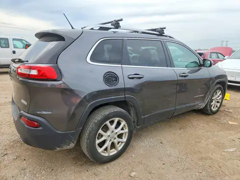 1C4PJLCB7GW272398 — 2016 Jeep Cherokee, фото 3 с аукциона Copart 06.10.2026, Подтопление