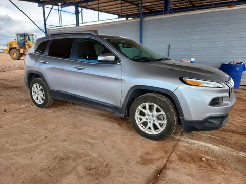 1C4PJLCB2GW216398 — 2016 Jeep Cherokee, фото 4 с аукциона Copart 13.10.2026, Передняя часть