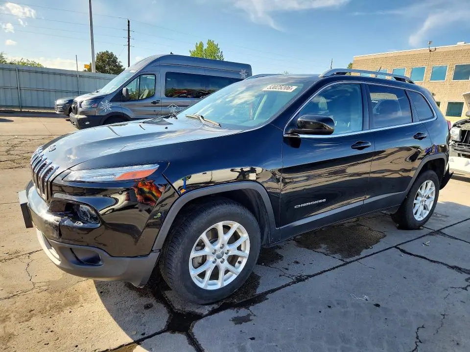 1C4PJMCS6HW625804 Jeep Cherokee 2017 — повреждение Задняя часть, фото до ремонта