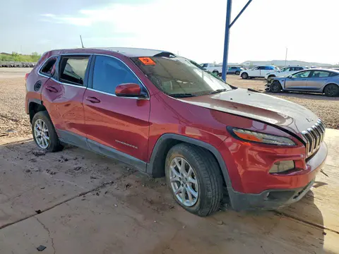 2017 Jeep Cherokee VIN 1C4PJLCS7HW662984 фото 4