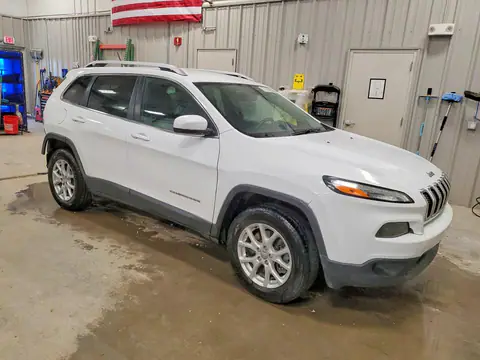 1C4PJMCX7JD545392 — 2018 Jeep Cherokee, фото 4 с аукциона Copart 30.09.2026, Задняя часть