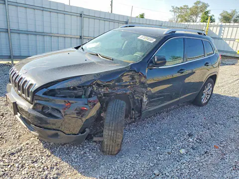 1C4PJLCB4JD616028 — 2018 Jeep Cherokee, Передняя часть (Front End), фото до ремонта