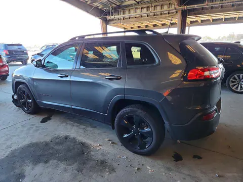 2018 Jeep Cherokee VIN 1C4PJLCB5JD540593 фото 2