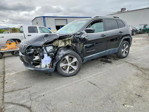1C4PJMDX7KD208334 — 2019 Jeep Cherokee, Передняя часть (Front End), фото до ремонта