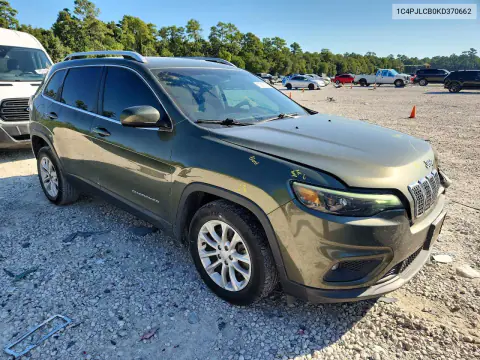 2019 Jeep Cherokee Latitude VIN 1C4PJLCB0KD370662 фото 4