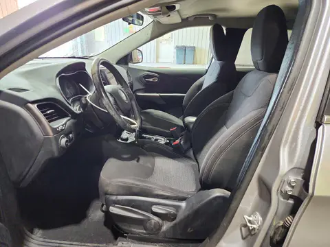2019 Jeep Cherokee Latitude VIN 1C4PJMCB6KD311816 фото 7