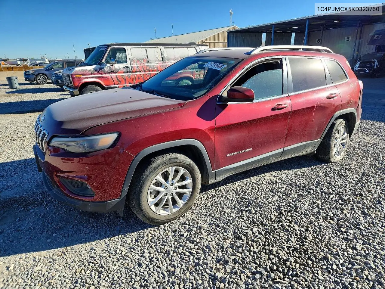 2019 Jeep Cherokee Latitude VIN 1C4PJMCX5KD323760 фото 1
