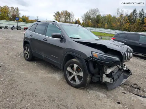 1C4PJMDX0KD399076 — 2019 Jeep Cherokee, фото 4 с аукциона Copart, Передняя часть