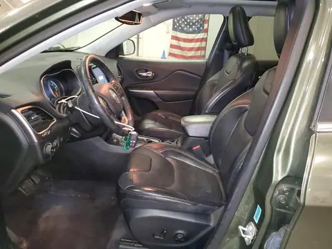 1C4PJMDX6KD197939 — 2019 Jeep Cherokee, фото 7 с аукциона Copart, Передняя часть