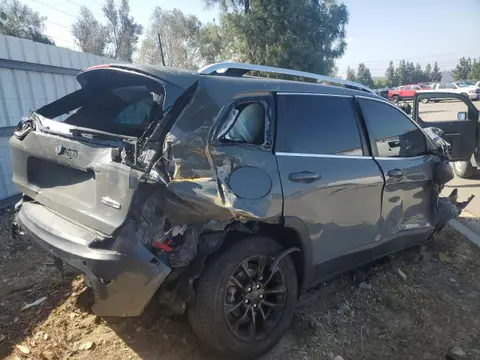 2020 Jeep Cherokee VIN 1C4PJLLB5LD535736 фото 3