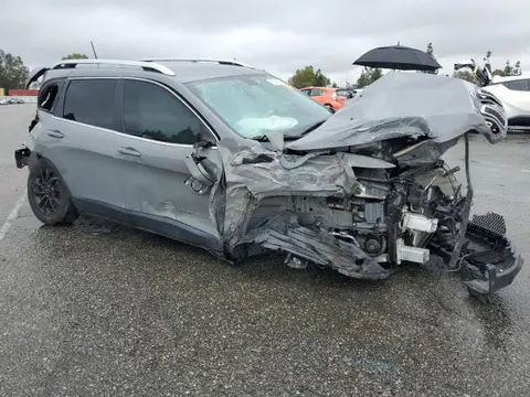 2020 Jeep Cherokee VIN 1C4PJLLB5LD535736 фото 4